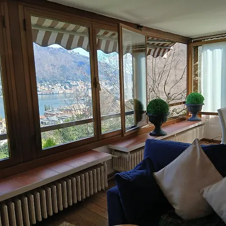 فيلة Il Panorama كومو